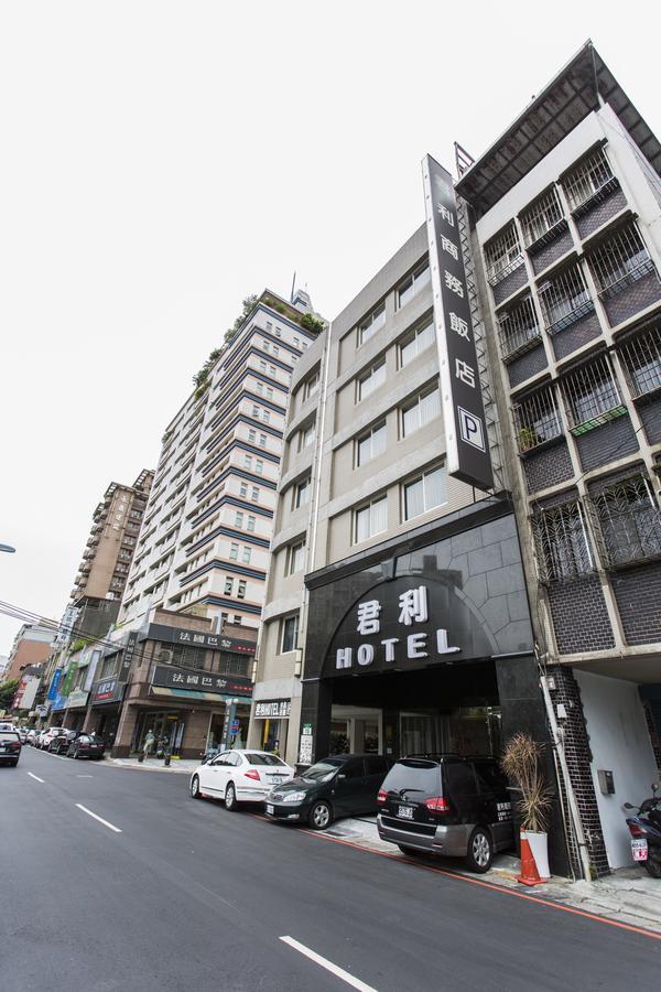 Junli Hotel Banciao Eksteriør bilde